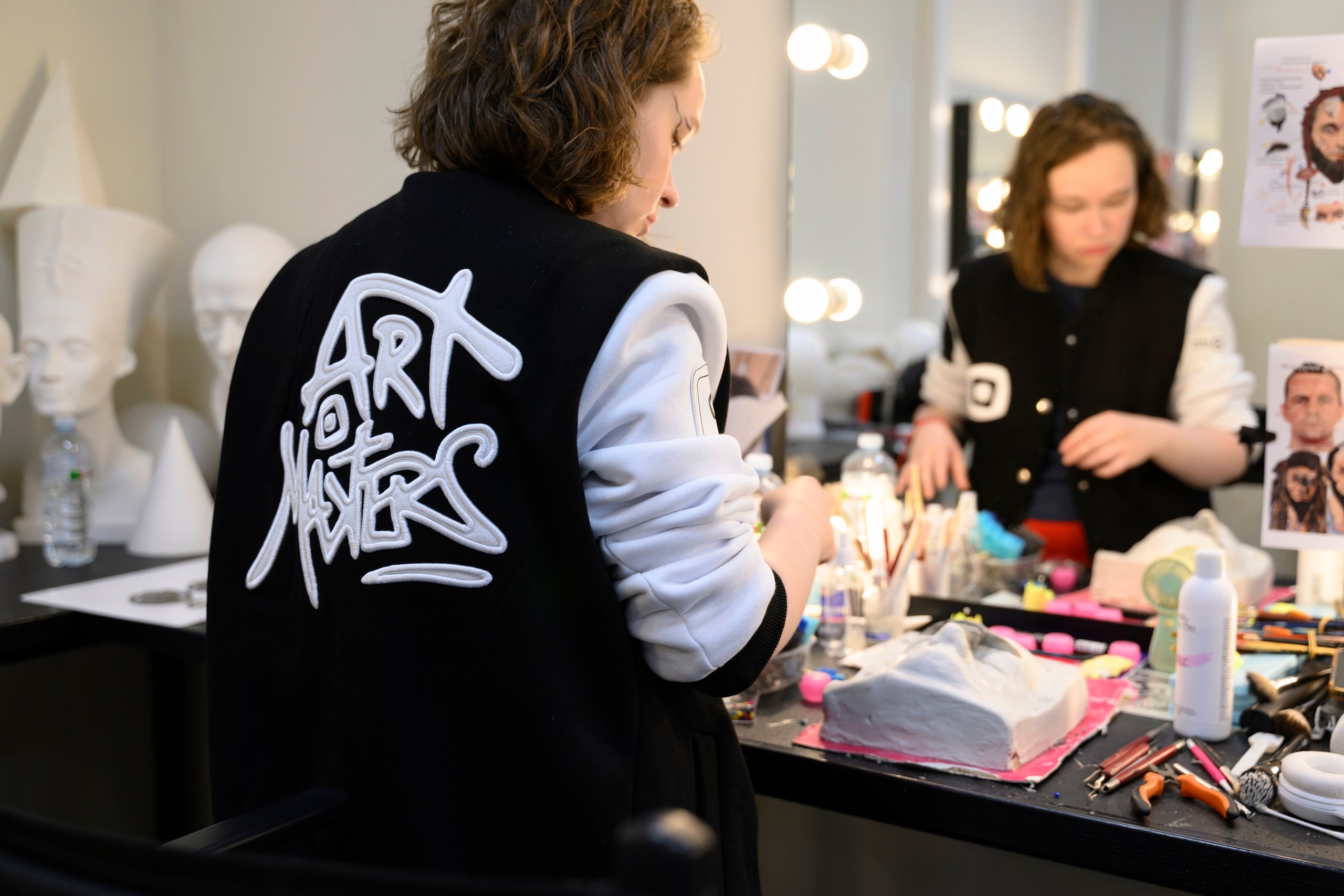 0sg0uxgv admztpwojeibin9cwmp 43iwzjfdncla9zupihi73ttfon h50kagqcrjzfjdvvypmh4plggxxqw87z